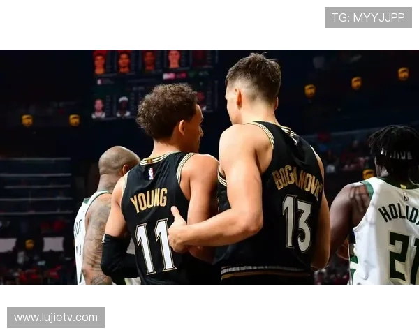 唐斯自豪于华子成就每次路过阿迪门店必停留欣赏他的海报 唐斯自豪于华子成就每次路过阿迪门店必停留欣赏他的海报